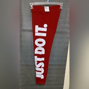 Women Nike High Rise Full Length leggings size XL Red